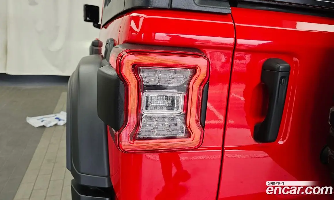 Jeep Wrangler 2022 2.0 автомат (гидро), фото 9