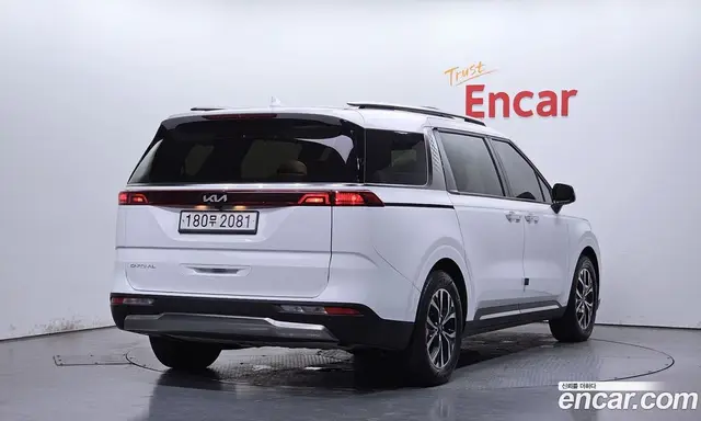 Kia Carnival 2023 3.5 автомат (гидро), миниатюра 2