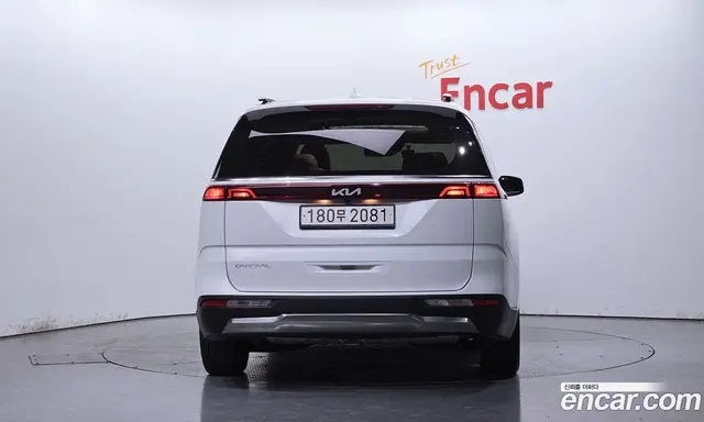 Kia Carnival 2023 3.5 автомат (гидро), миниатюра 4