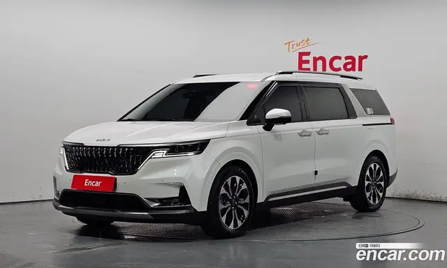 Kia Carnival 2023 3.5 автомат (гидро), миниатюра 1