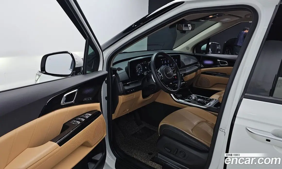 Kia Carnival 2023 3.5 автомат (гидро), фото 13