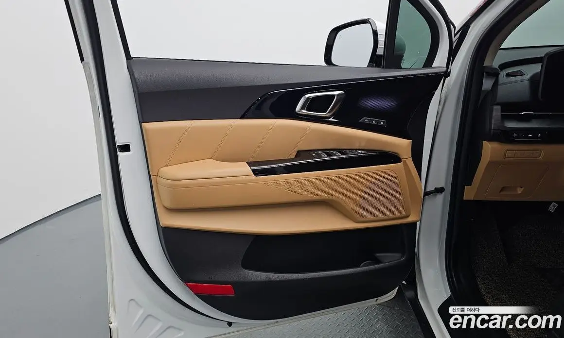 Kia Carnival 2023 3.5 автомат (гидро), фото 14