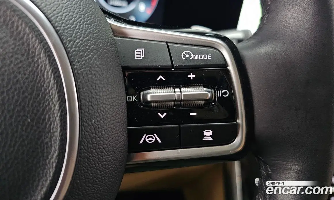 Kia Carnival 2023 3.5 автомат (гидро), фото 28