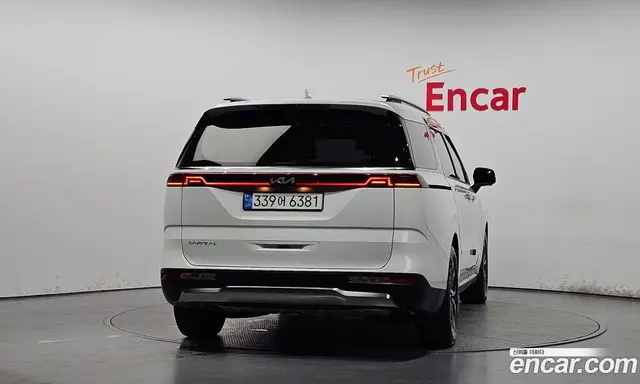 Kia Carnival 2023 3.5 автомат (гидро), миниатюра 4