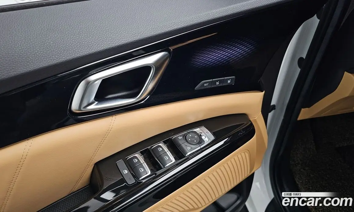 Kia Carnival 2023 3.5 автомат (гидро), фото 39