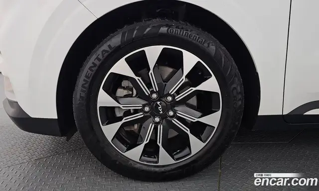 Kia Carnival 2023 3.5 автомат (гидро), миниатюра 5