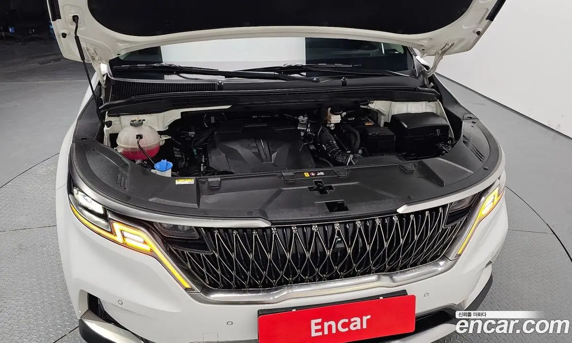Kia Carnival 2023 3.5 автомат (гидро), фото 6