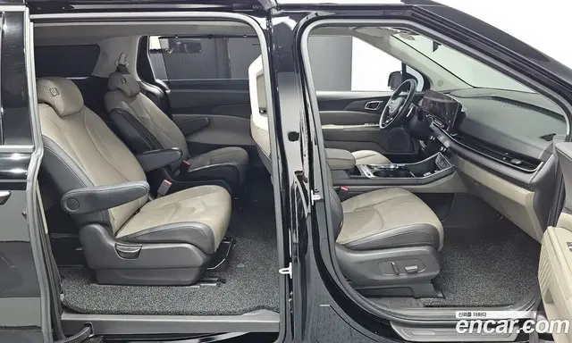 Kia Carnival 2024 2.2 автомат (гидро), миниатюра 11