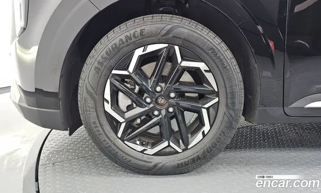 Kia Carnival 2024 2.2 автомат (гидро), миниатюра 5