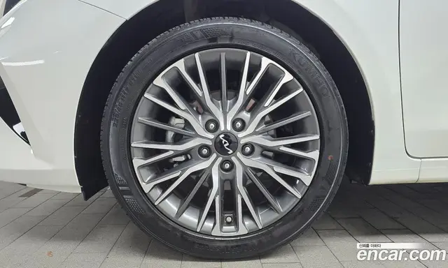 Kia K3 2024 1.6 автомат (гидро), миниатюра 4