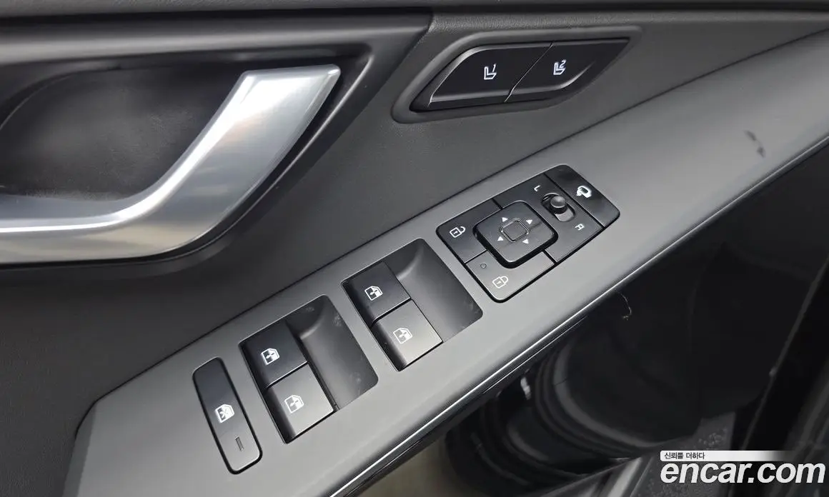 Kia Niro 2023 0.2 автомат (гидро), фото 18