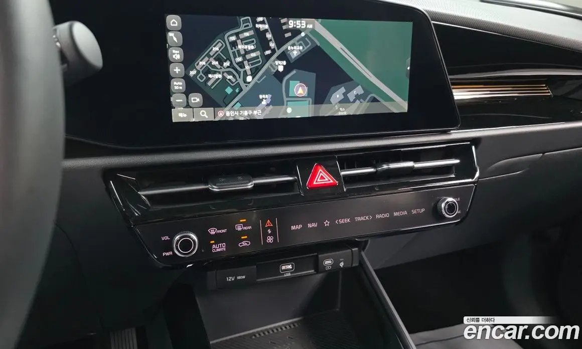 Kia Niro 2023 0.2 автомат (гидро), фото 23