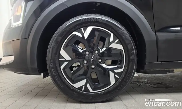 Kia Niro 2023 0.2 автомат (гидро), миниатюра 4