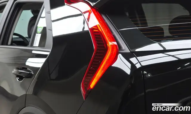 Kia Niro 2023 0.2 автомат (гидро), миниатюра 8