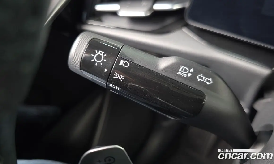 Kia Niro 2023 0.2 автомат (гидро), фото 26