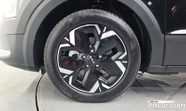 Kia Niro 2023 0.2 автомат (гидро), миниатюра 4