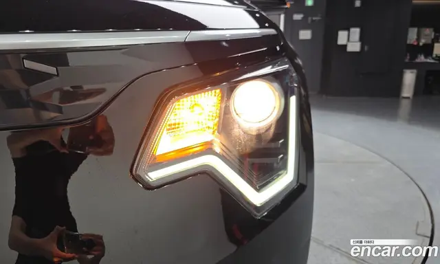 Kia Niro 2023 0.2 автомат (гидро), миниатюра 7