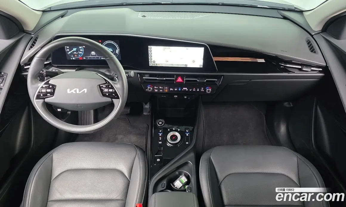 Kia Niro 2023 0.2 автомат (гидро), фото 9