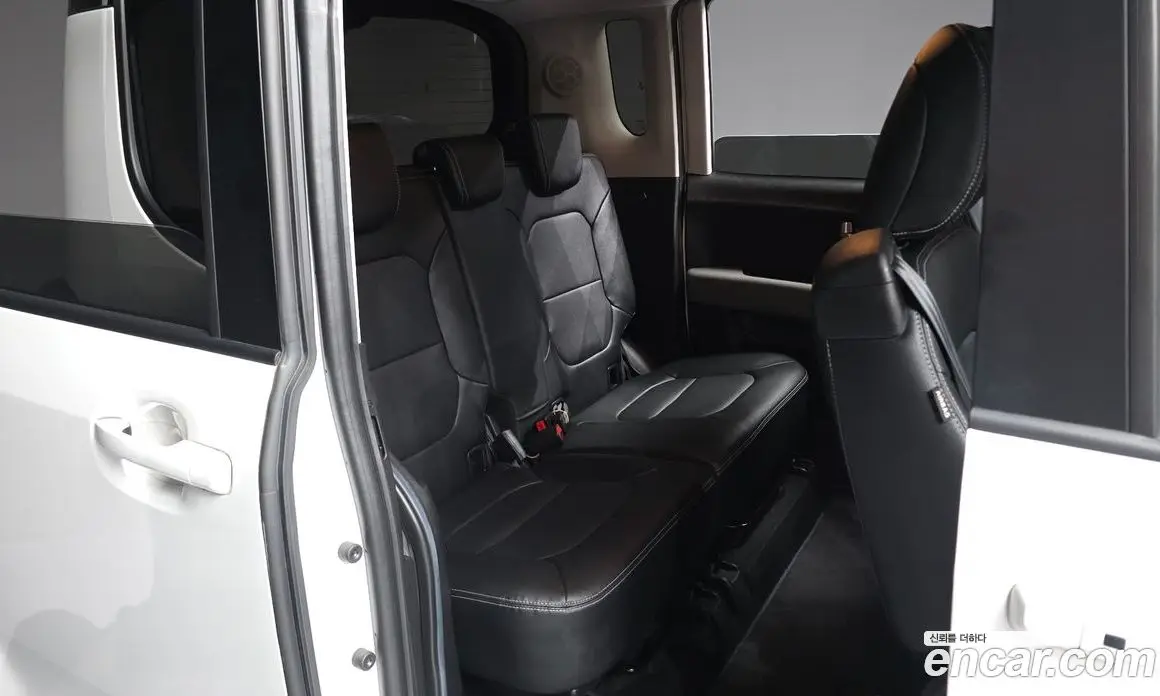 Kia Ray 2024 1.0 автомат (гидро), фото 18
