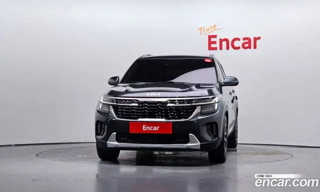 Kia Seltos 2023 1.6 автомат (гидро), миниатюра 3