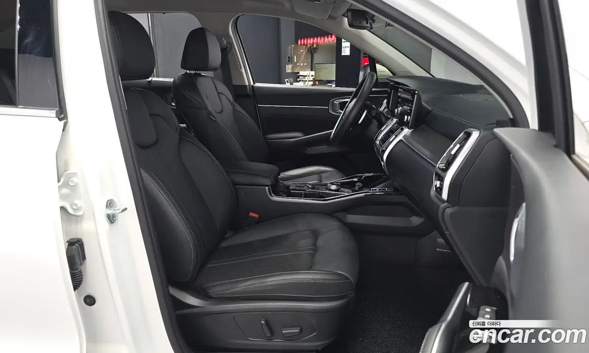 Kia Sorento 2022 2.5 автомат (гидро), фото 17
