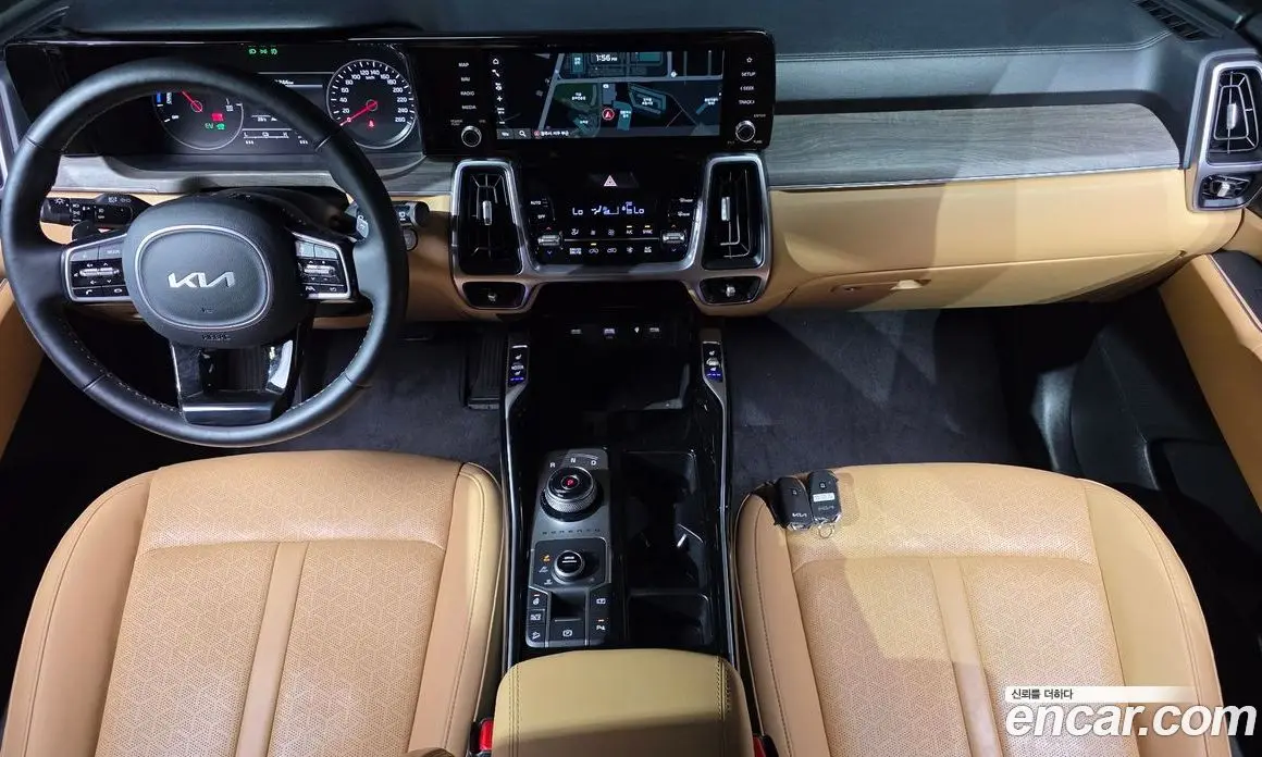 Kia Sorento 2023 1.6 автомат (гидро), фото 10