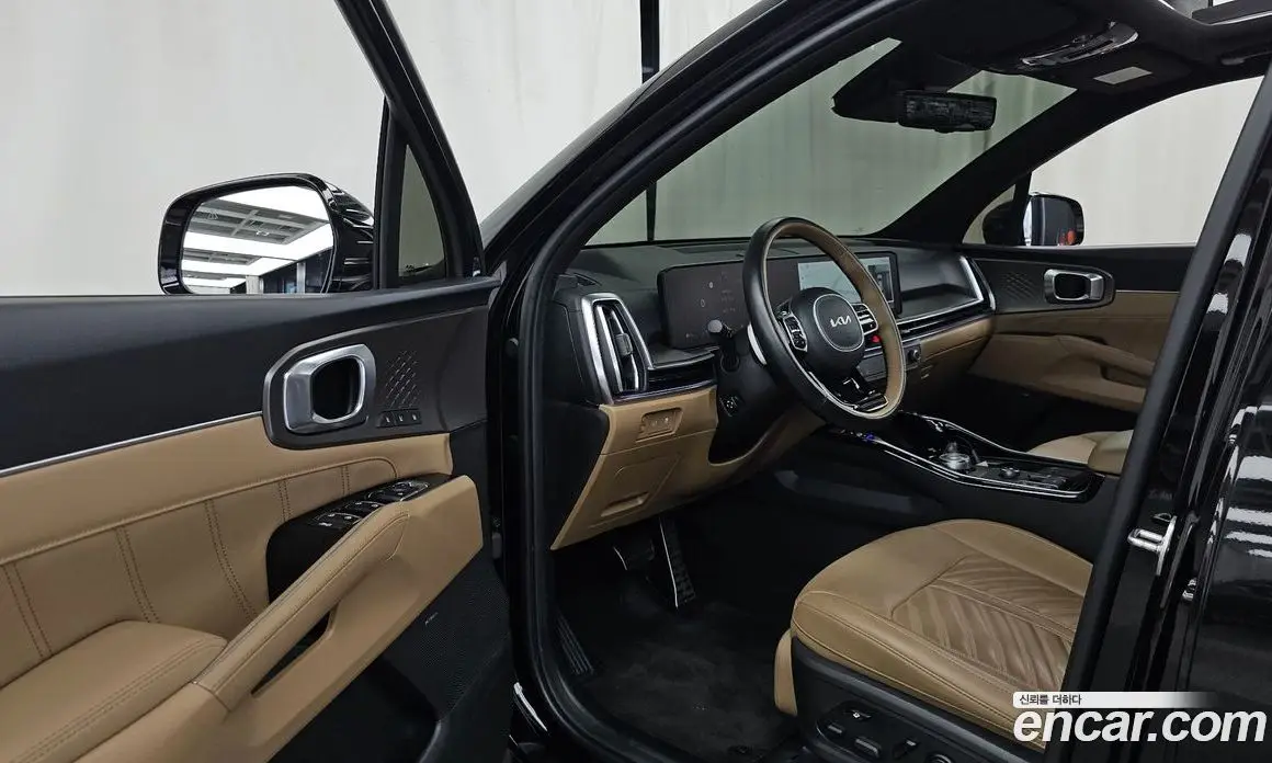Kia Sorento 2023 2.5 автомат (гидро), фото 13