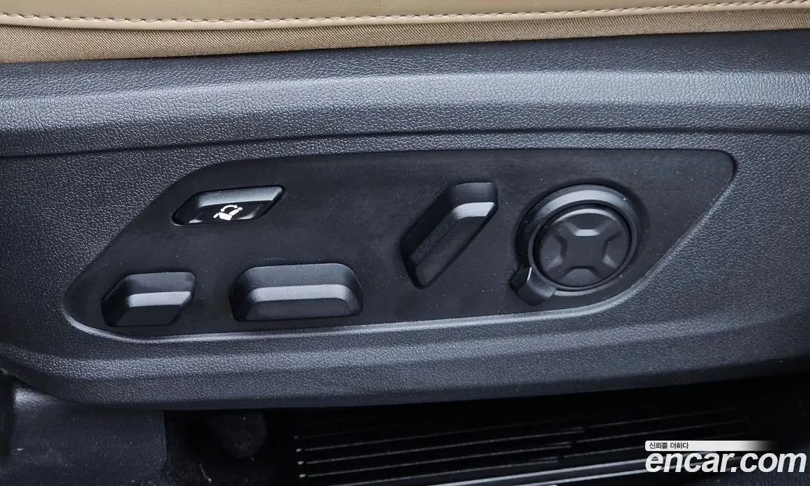 Kia Sorento 2023 2.5 автомат (гидро), фото 31