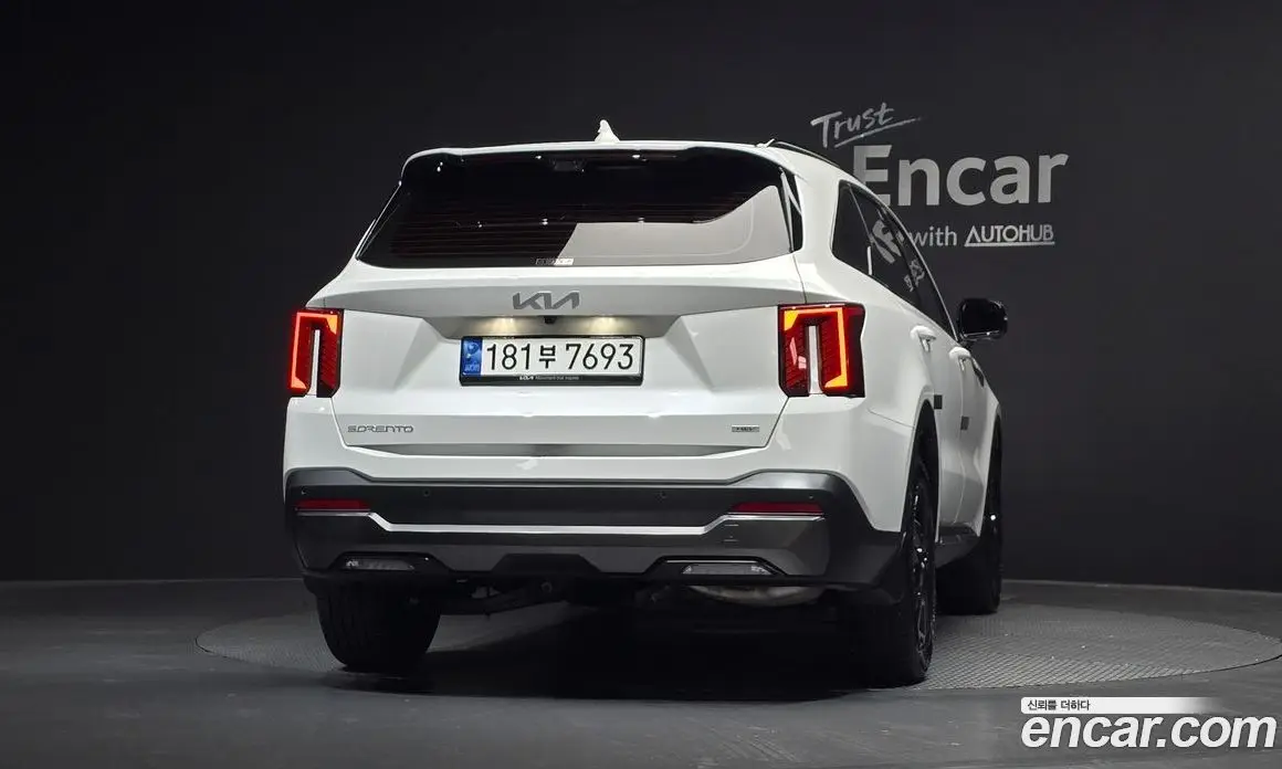 Kia Sorento 2024 1.6 автомат (гидро), фото 4