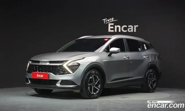 Kia Sportage 2023 1.6 автомат (гидро), миниатюра 1