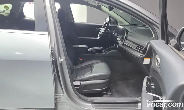 Kia Sportage 2023 1.6 автомат (гидро), миниатюра 11