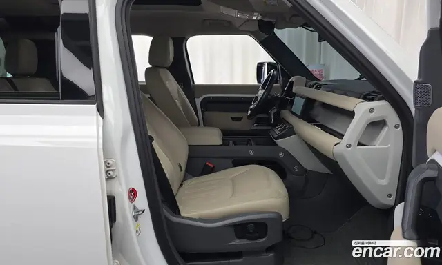 Land Rover Defender 2020 2.0 автомат (гидро), миниатюра 11