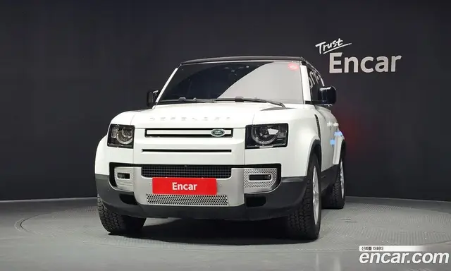Land Rover Defender 2020 2.0 автомат (гидро), миниатюра 3