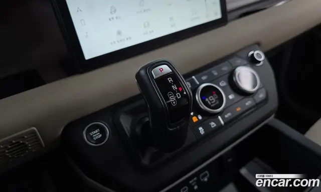 Land Rover Defender 2020 2.0 автомат (гидро), миниатюра 9