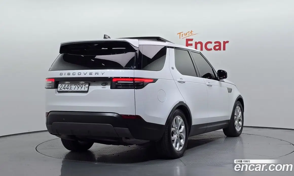 Land Rover Discovery 2019 3.0 автомат (гидро), фото 2 Land Rover Discovery 2019 3.0 автомат (гидро), фото 2