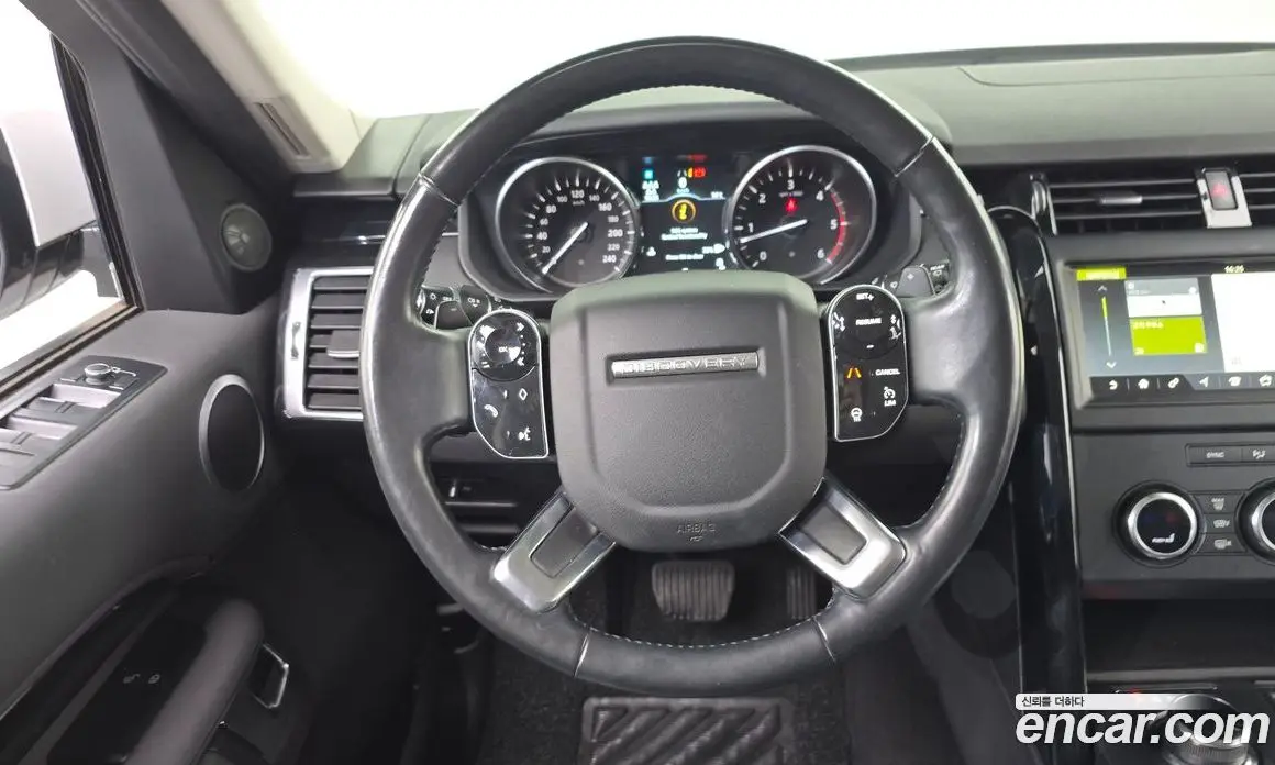 Land Rover Discovery 2019 3.0 автомат (гидро), фото 13 Land Rover Discovery 2019 3.0 автомат (гидро), фото 13