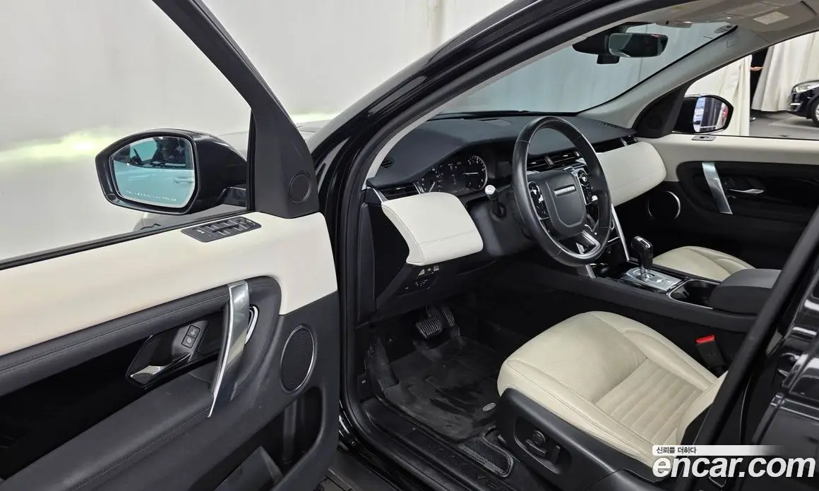 Land Rover Discovery Sport 2020 2.0 автомат (гидро), фото 13