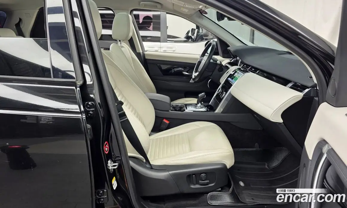 Land Rover Discovery Sport 2020 2.0 автомат (гидро), фото 17