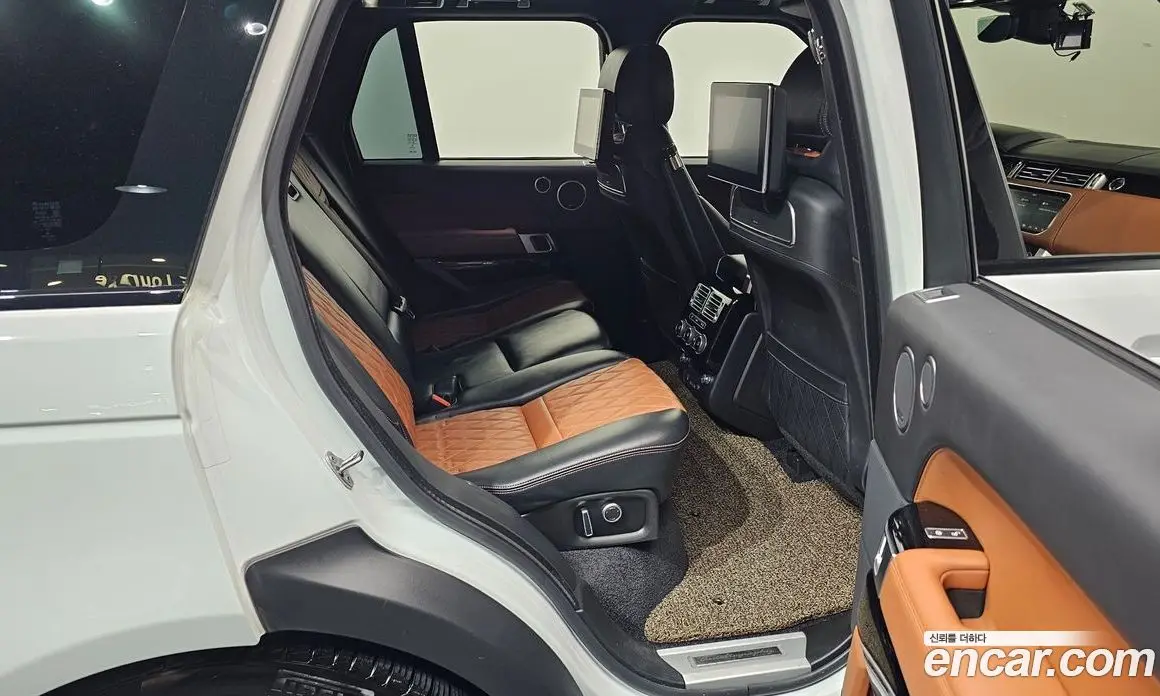 Land Rover Range Rover 2017 5.0 автомат (гидро), фото 11