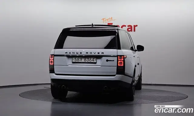 Land Rover Range Rover 2017 5.0 автомат (гидро), миниатюра 4