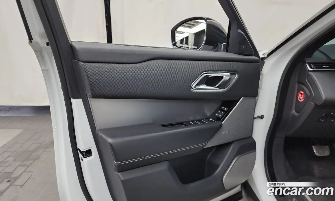 Land Rover Range Rover Velar 2018 3.0 автомат (гидро), фото 14