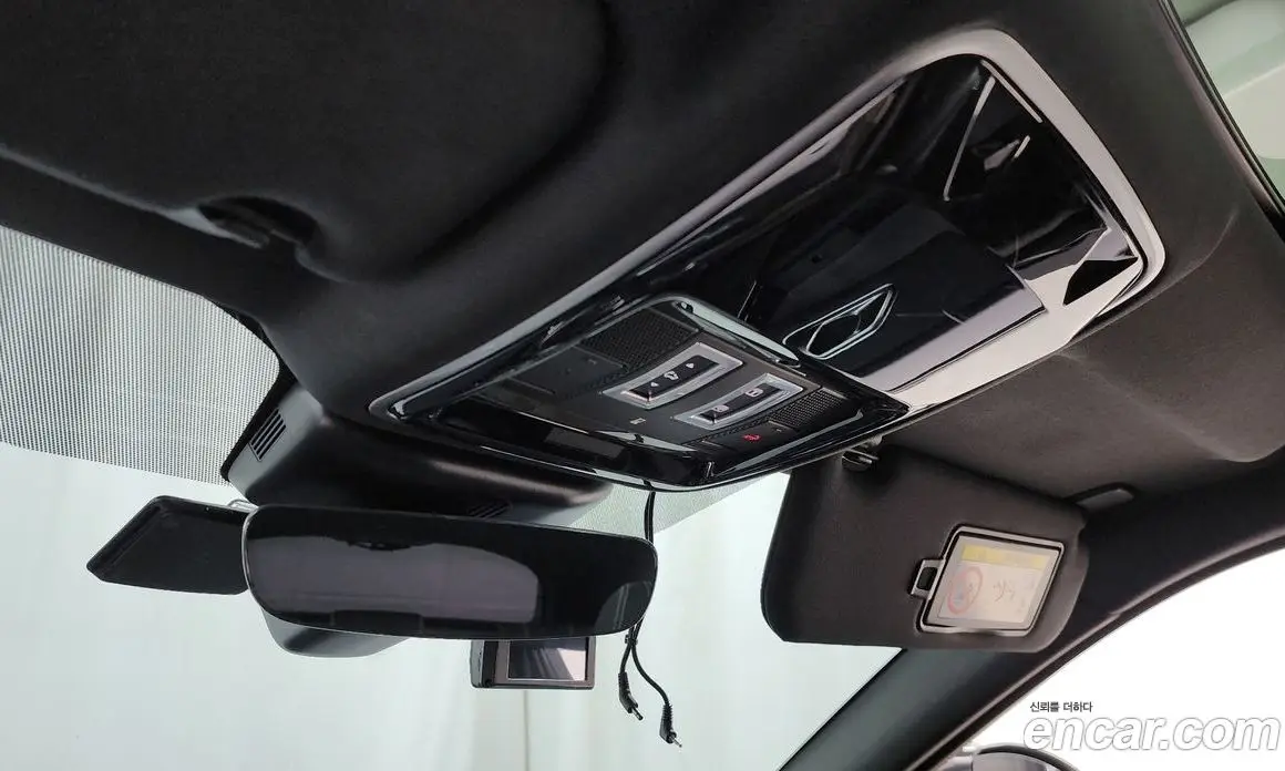 Land Rover Range Rover Velar 2018 3.0 автомат (гидро), фото 23