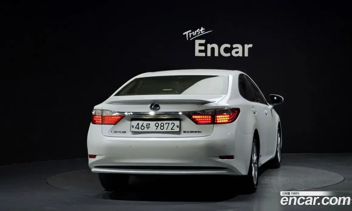 Lexus ES 2013 2.5 автомат (гидро), фото 3
