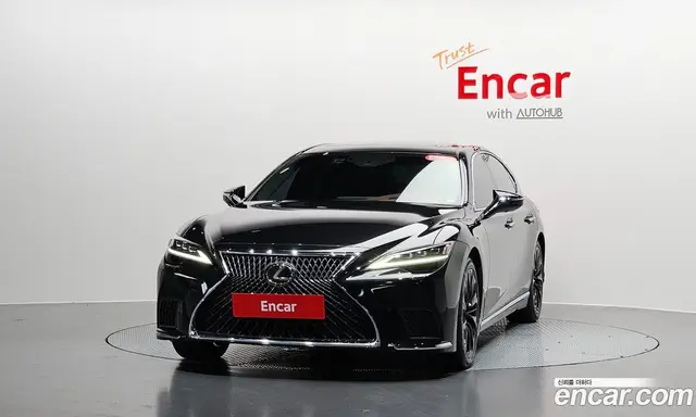 Lexus LS 2023 3.5 автомат (гидро), миниатюра 2