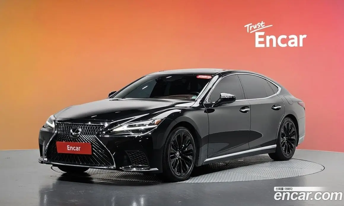 Lexus LS 2023 3.5 автомат (гидро), фото 35
