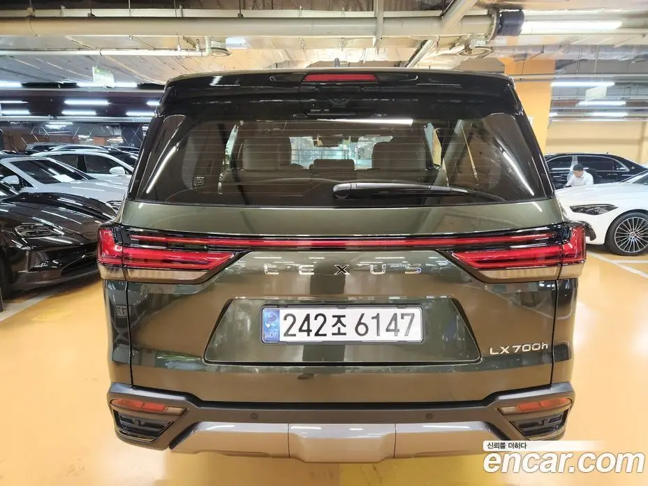 Lexus LX 2025 3.4 автомат (гидро), фото 6