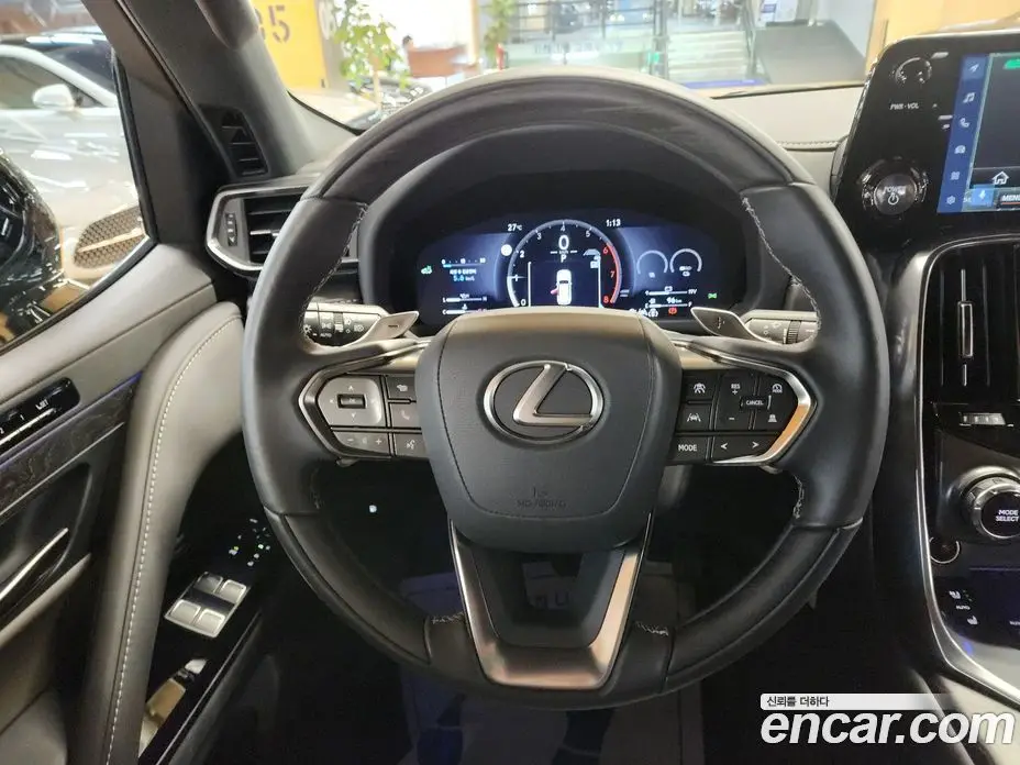 Lexus LX 2025 3.4 автомат (гидро), фото 9