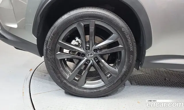 Lexus NX 2025 2.5 автомат (гидро), миниатюра 7