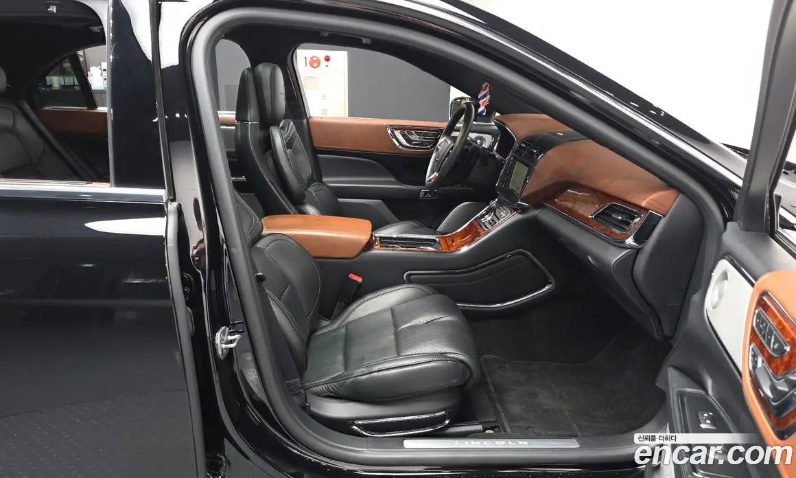 Lincoln Continental 2019 3.0 автомат (гидро), фото 17