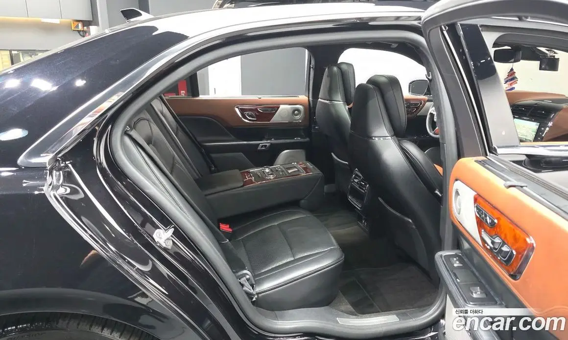 Lincoln Continental 2019 3.0 автомат (гидро), фото 18